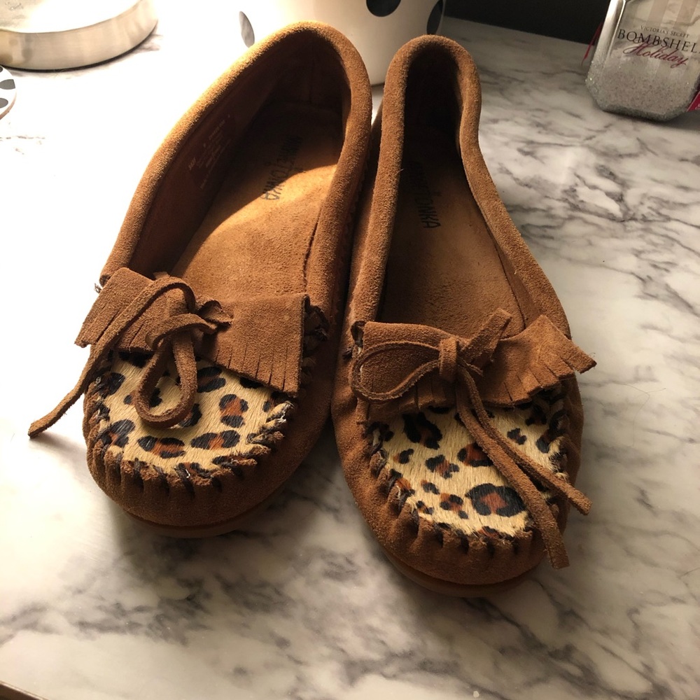 Cheetah Minnetonka moccasins